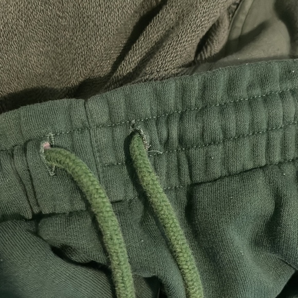 TNA Green Airy Sweatfleece Sweatpants - Picture 7 of 7